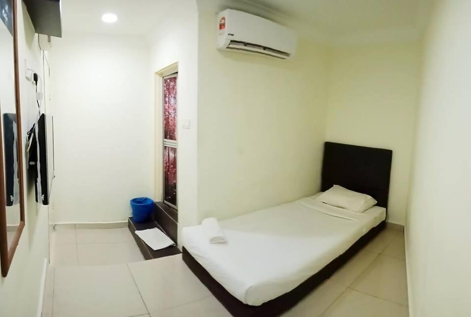 Cattleya Glory Hotel Johor Bahru Luaran gambar